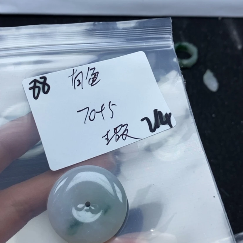 【闪购商品】翡翠颈饰未镶嵌有*