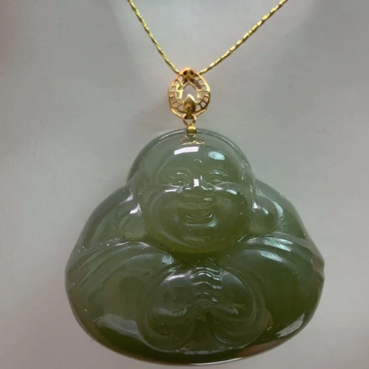 和田玉18K金镶嵌颈饰