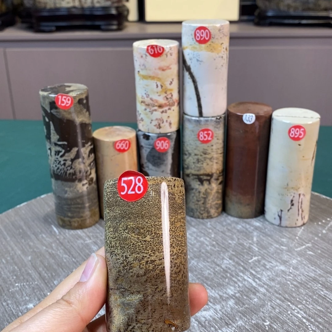 石材广西国画石草花石