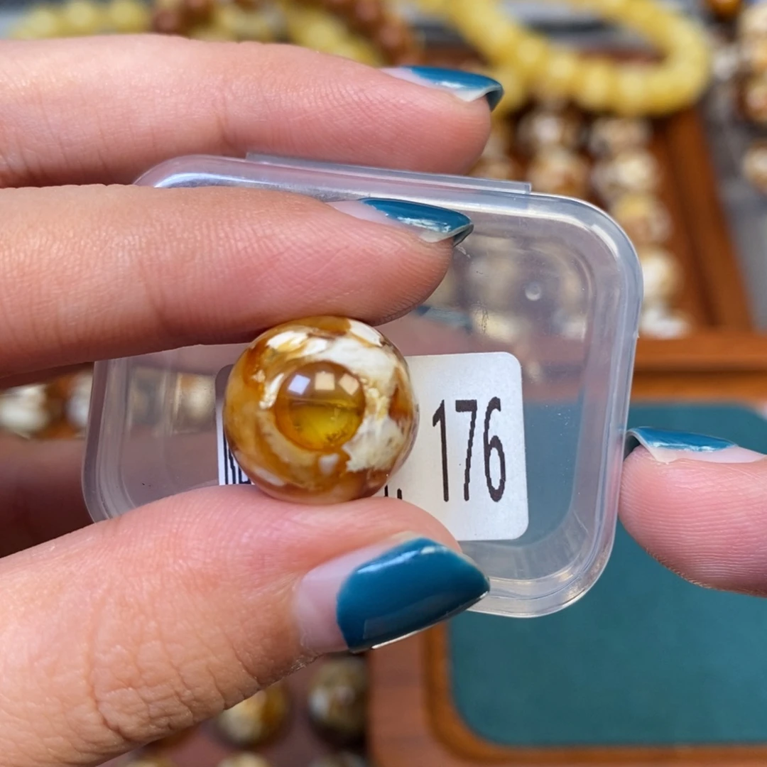 把件猴头核桃沁色圆珠老型176