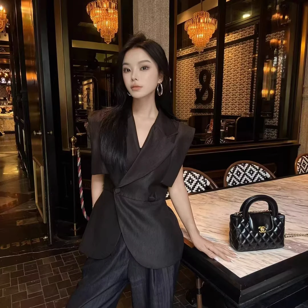 【现货】夏季高级感轻奢气场套装薄款设计感修身上衣+阔腿长裤显瘦