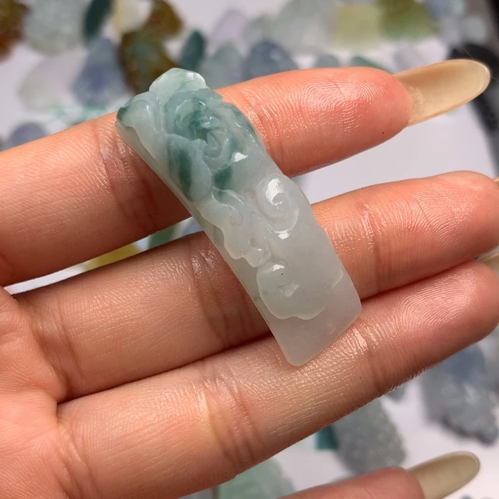 定制翡翠未镶嵌翡翠