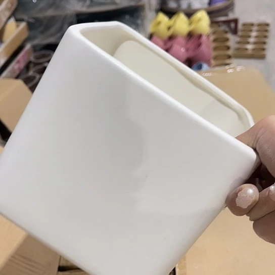 多肉绿植陶瓷花盆9.9包邮，有孔