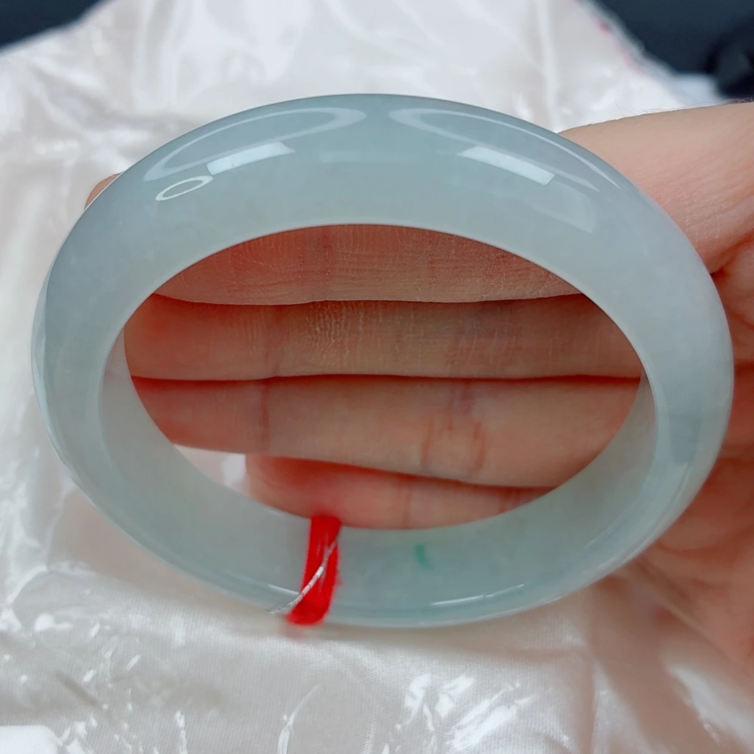 翡翠未镶嵌手镯55.8正圈，冰感好，028