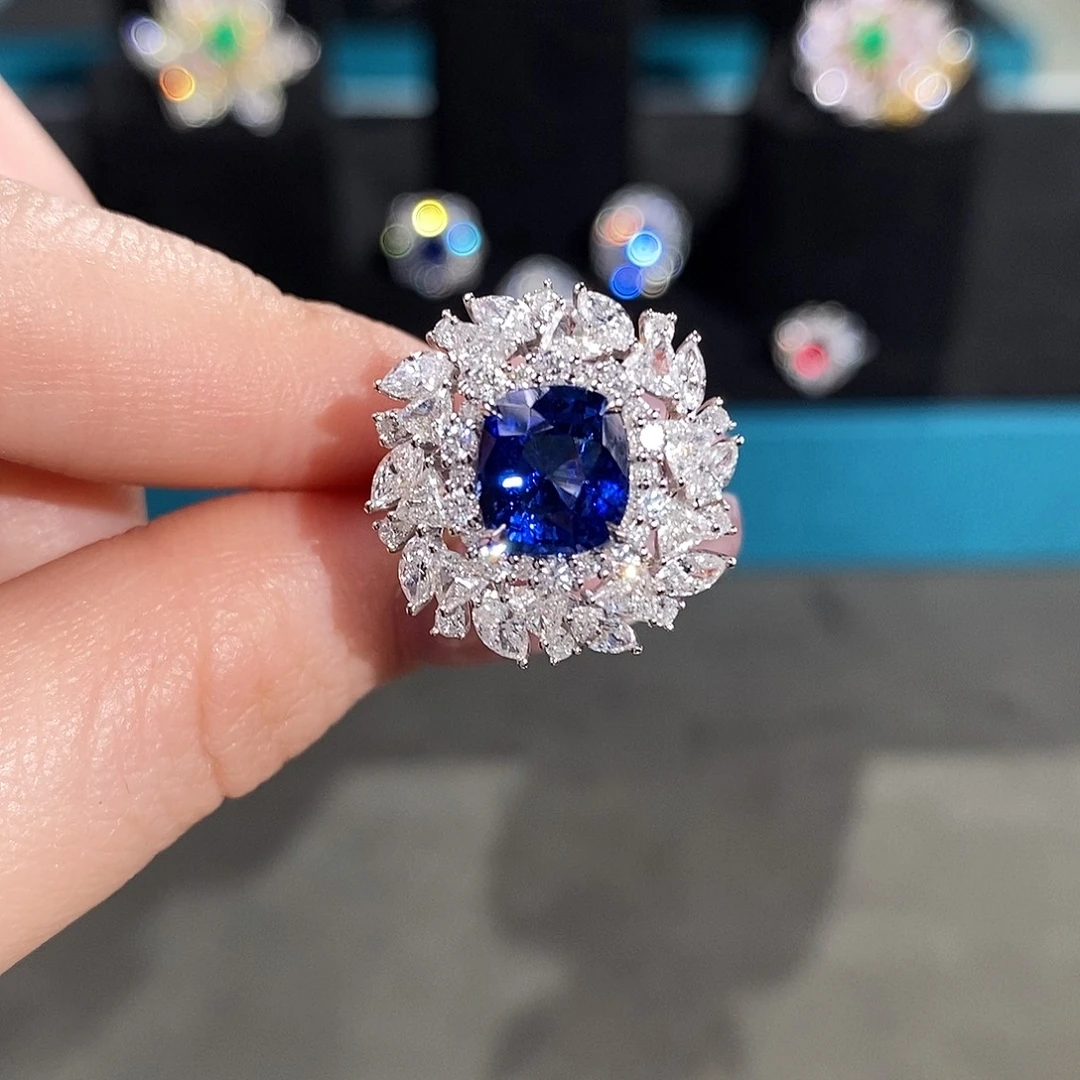 蓝宝石戒指18K金镶嵌2.89ct