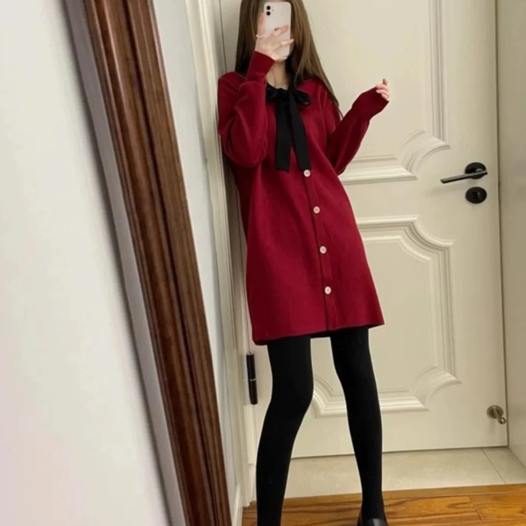 圣诞红蝴蝶结毛衣短裙新年红千金风法式小香风针织连衣裙女春秋季