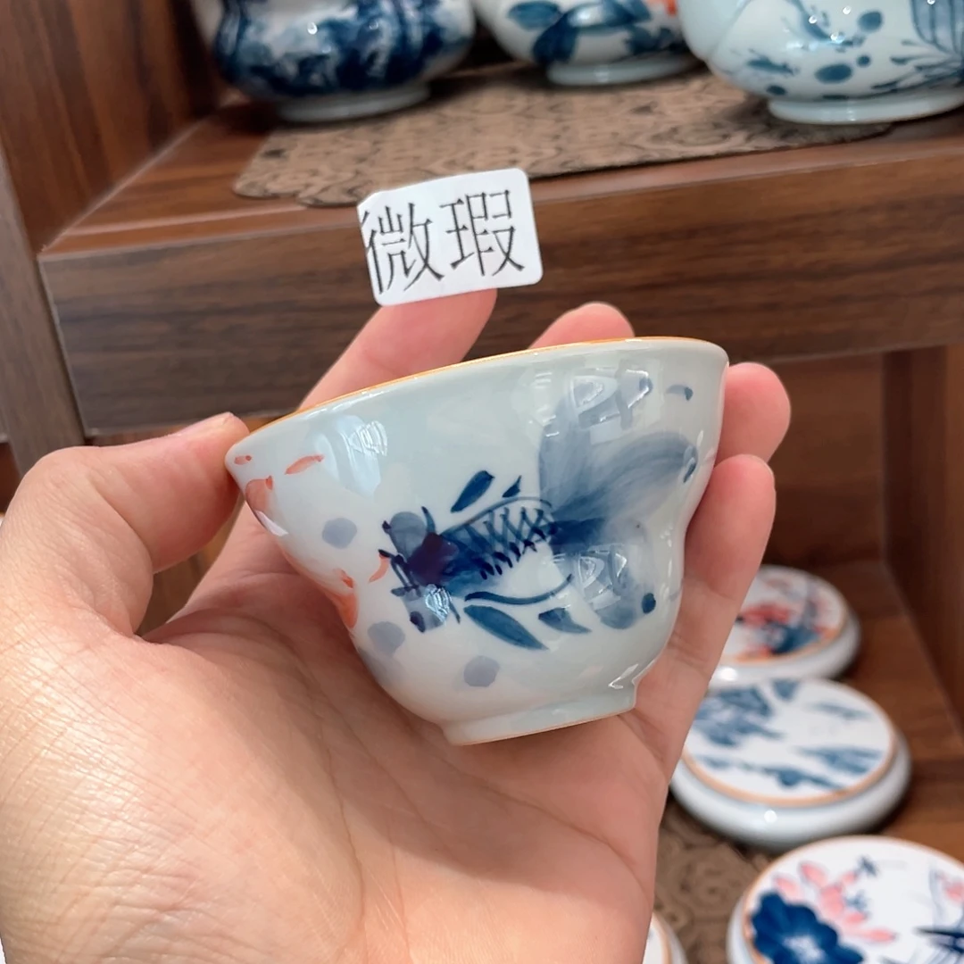 釉下手绘茶具微瑕