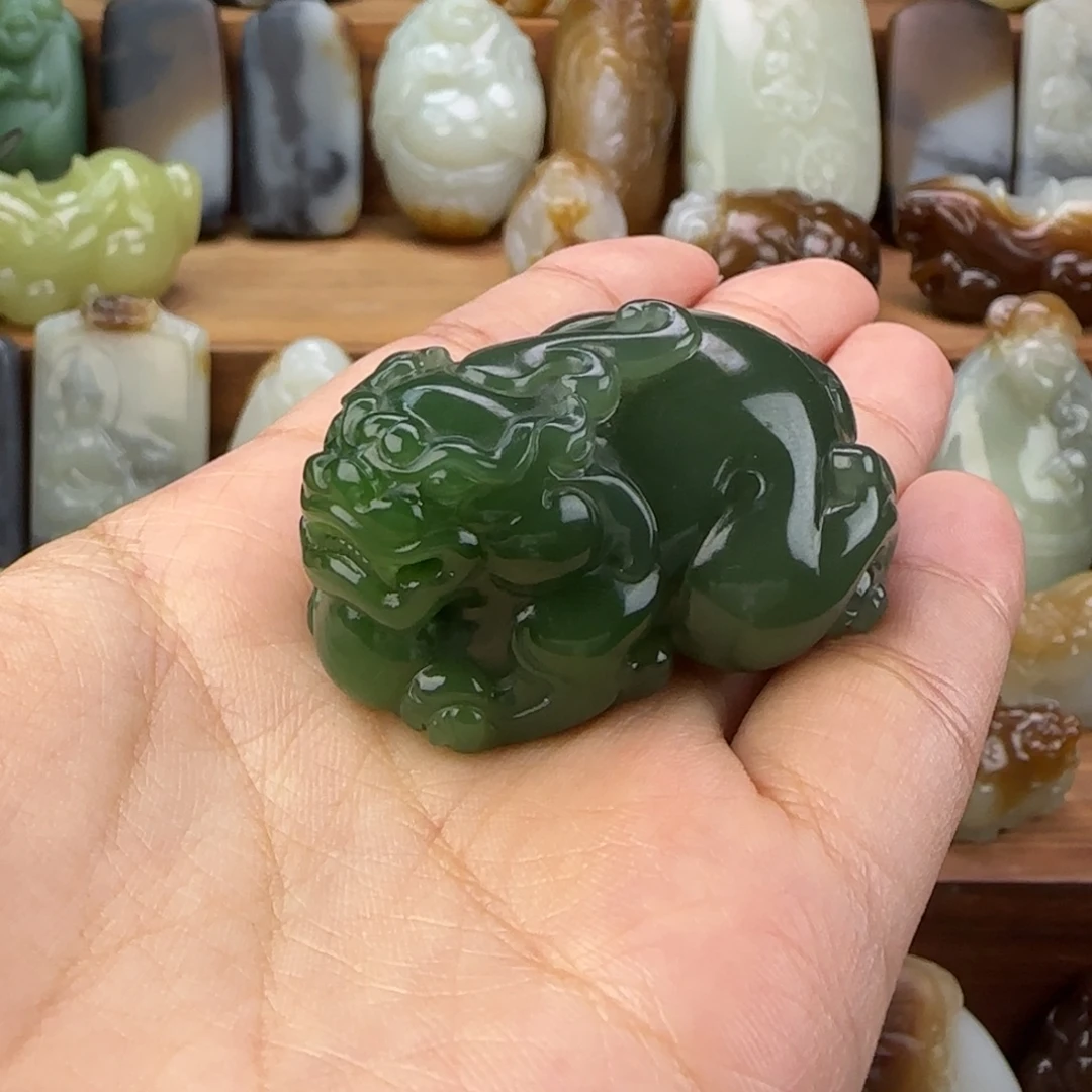 用***7定制和田玉未镶嵌和田玉