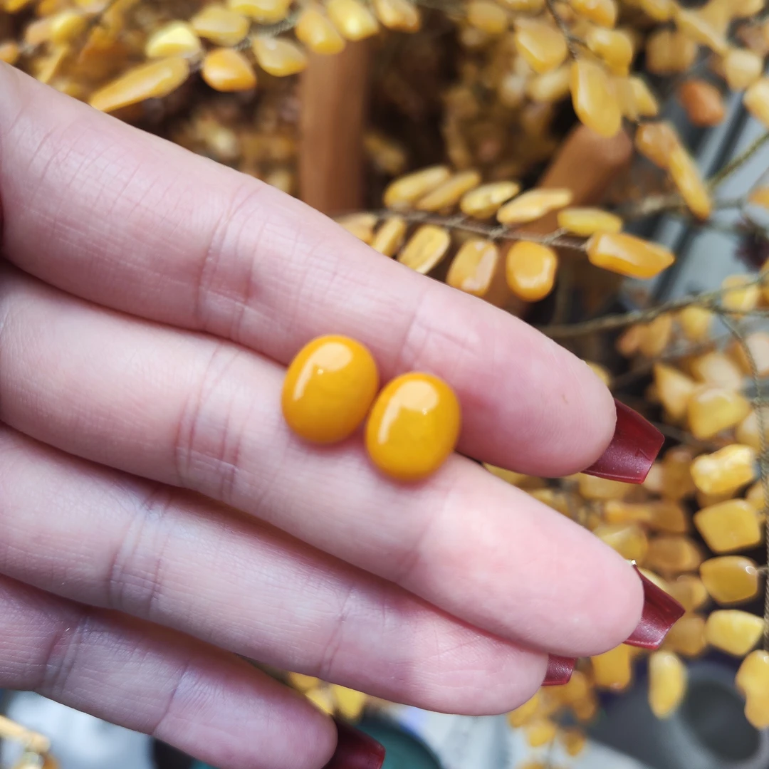 S&A赛吉925银镶嵌蜜蜡耳钉