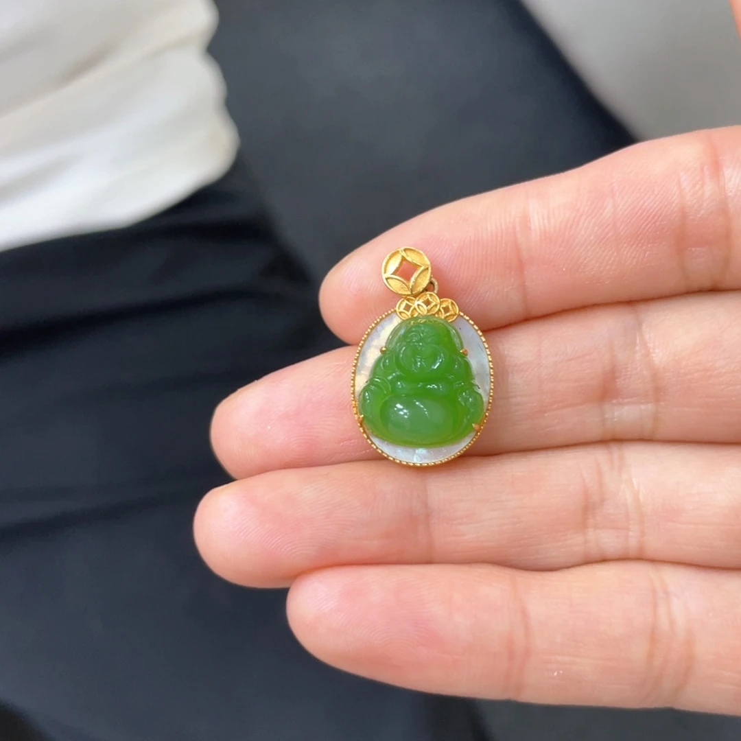 和田玉18K金镶嵌颈饰