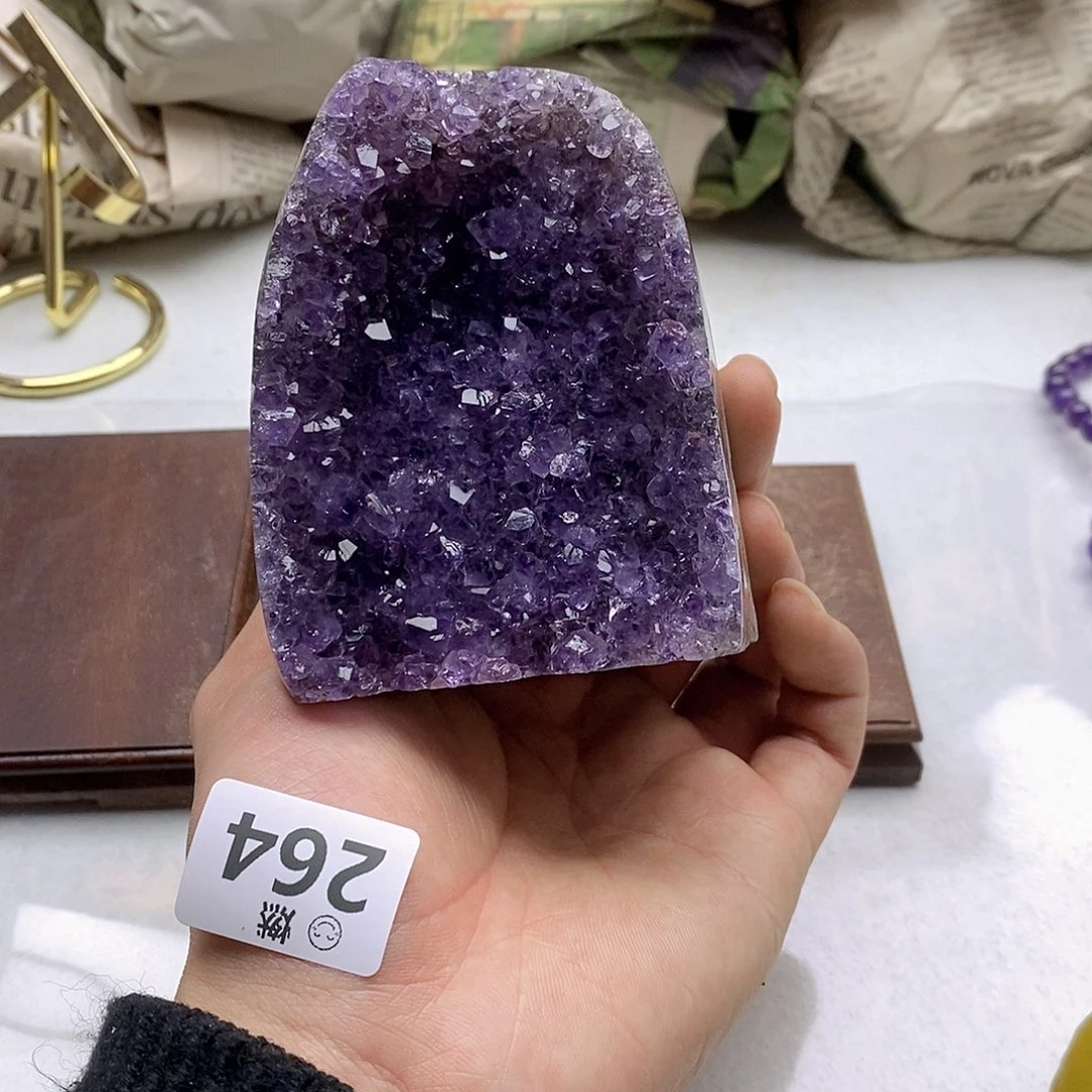紫晶大型摆件（非配饰）未镶嵌