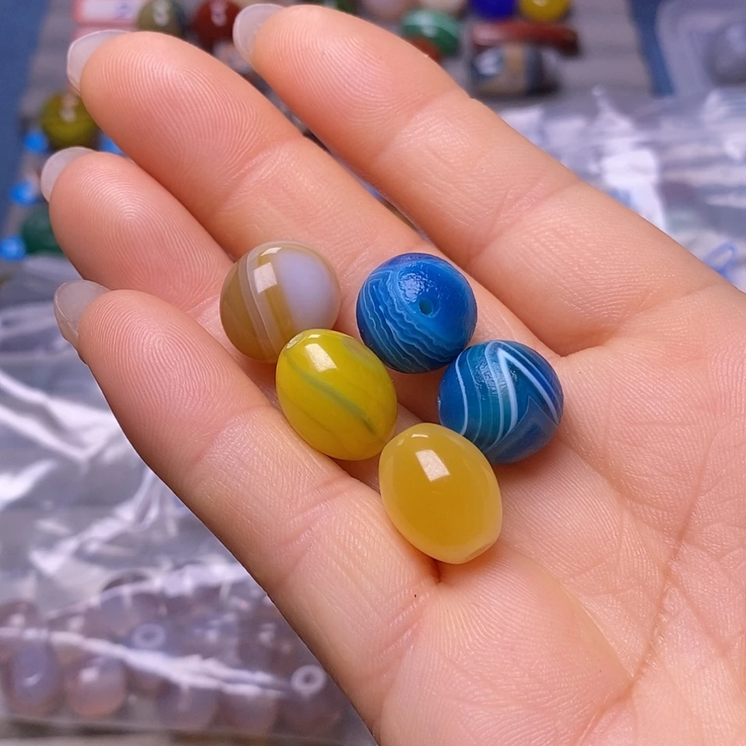 ****爱玛瑙/玉髓未镶嵌颈饰