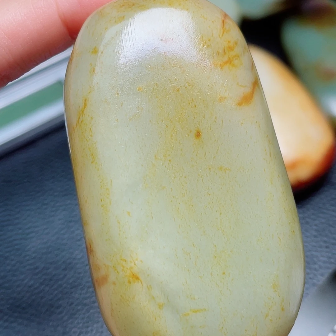 和田玉未镶嵌珠宝奇石