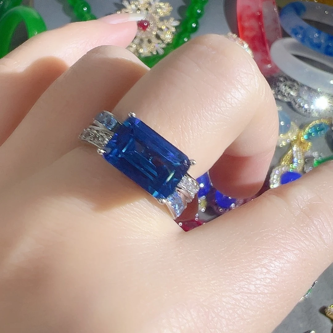 花岗石钨合金红色蓝色大宝贝
