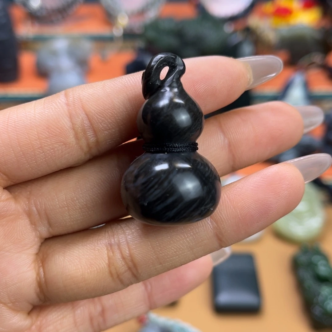 未镶嵌和田玉挂件