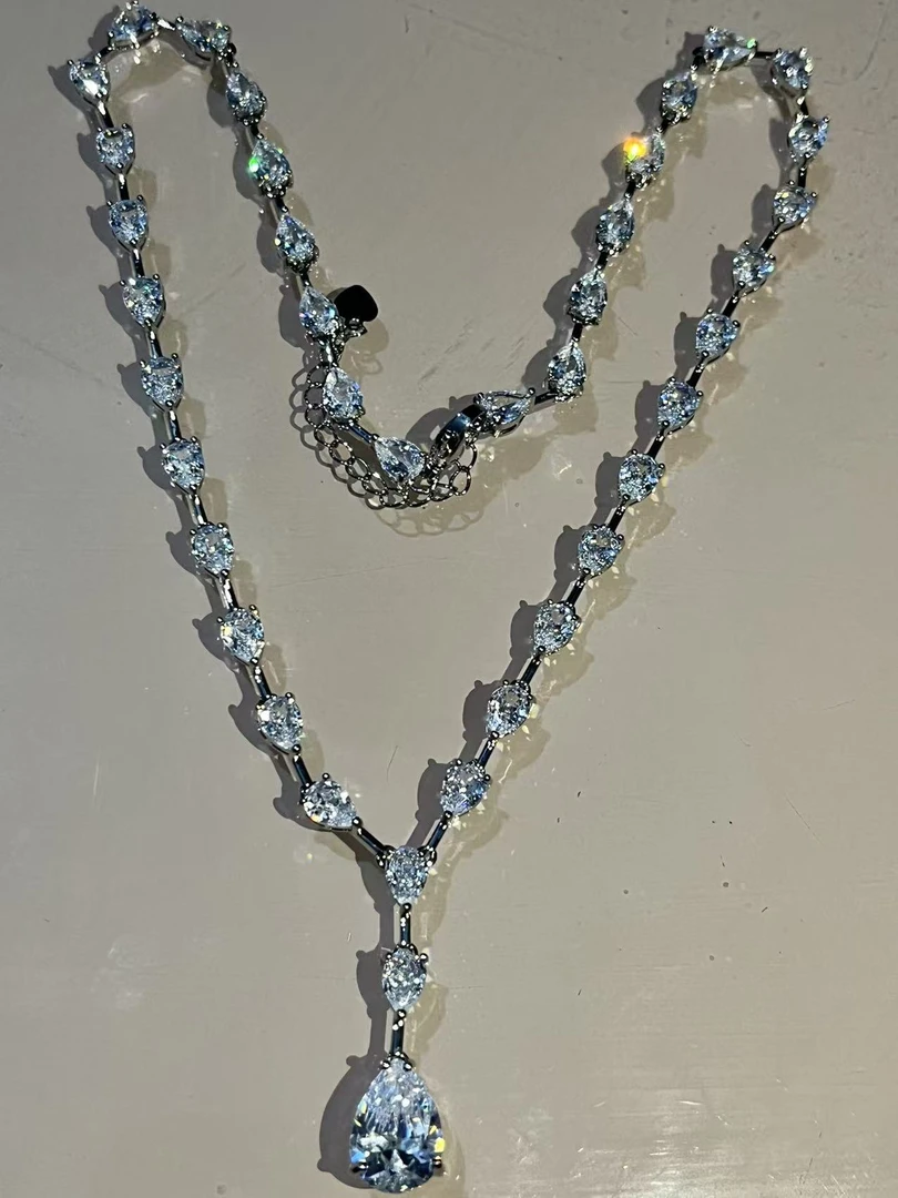 时尚轻奢饰品项链礼盒LWD116001