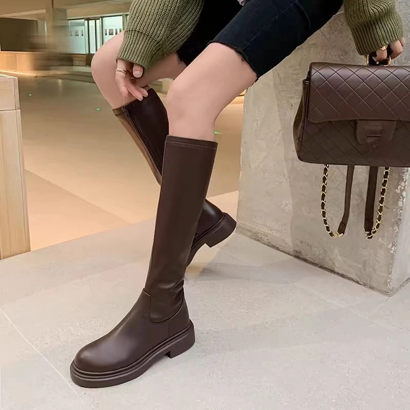 小筒围棕色粗跟长筒靴子女秋冬新款长靴真皮瘦瘦靴骑士靴0600A