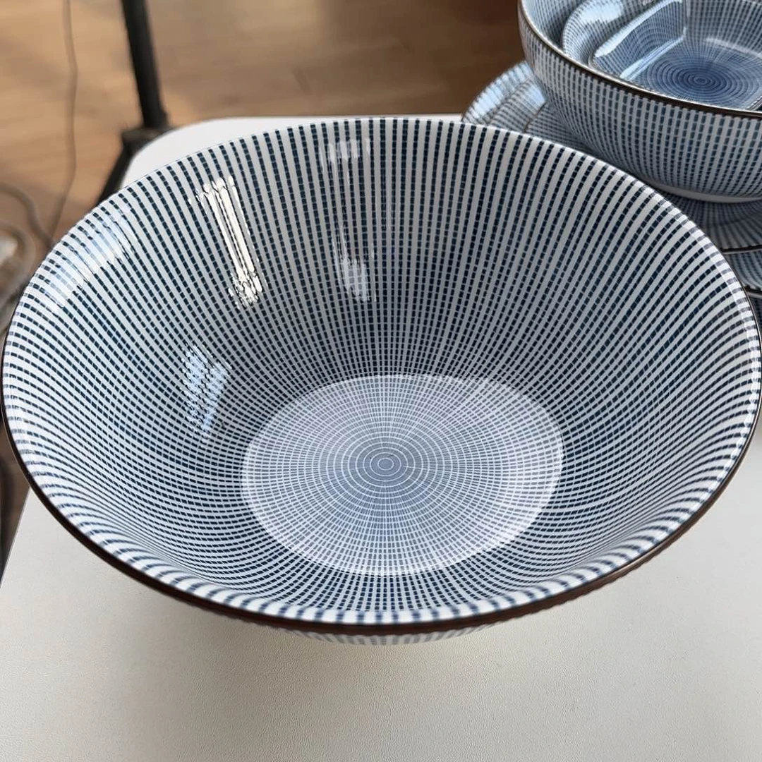 瓷片蓝十草21厘米大汤碗