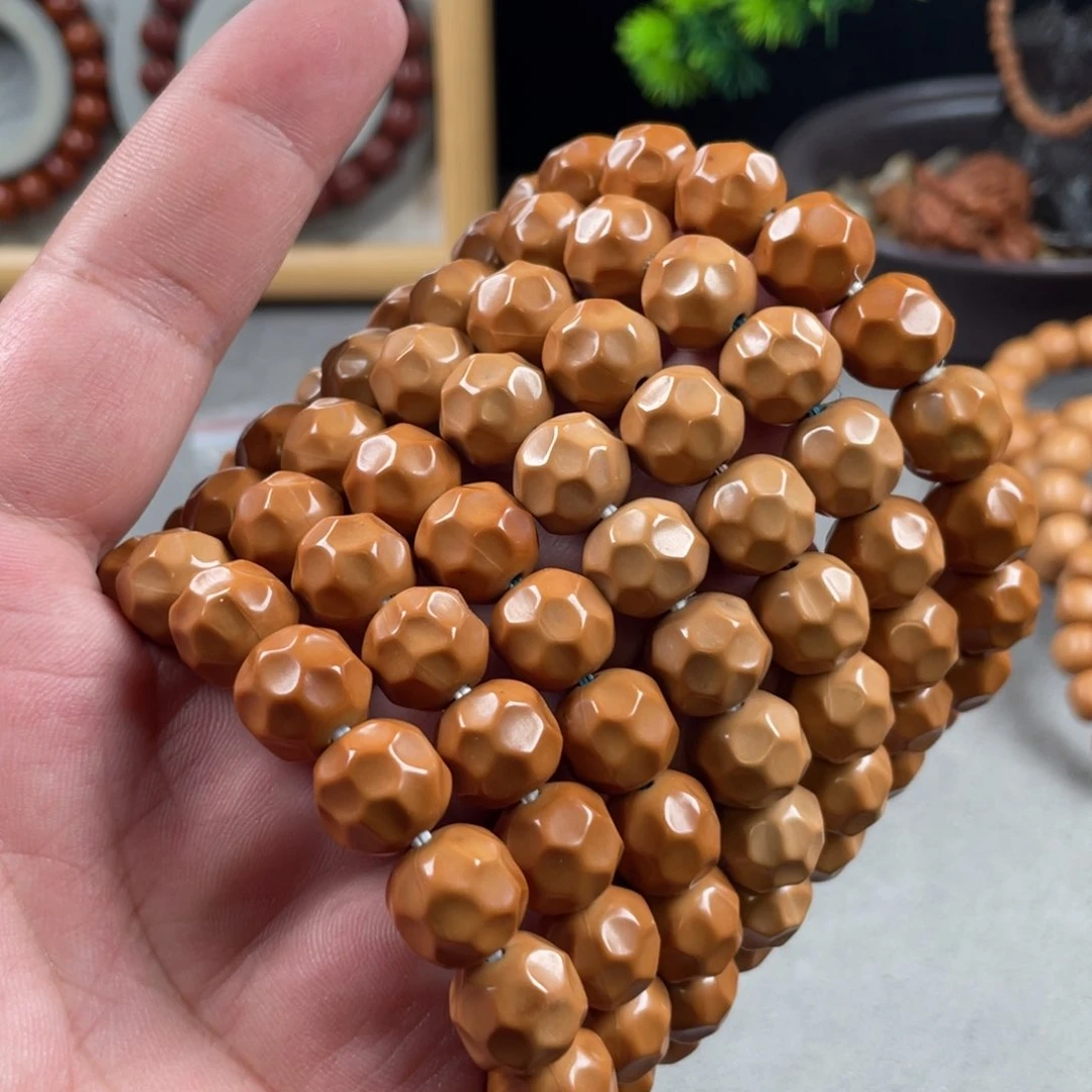 猴头核桃手串泛油油点无相奶酪