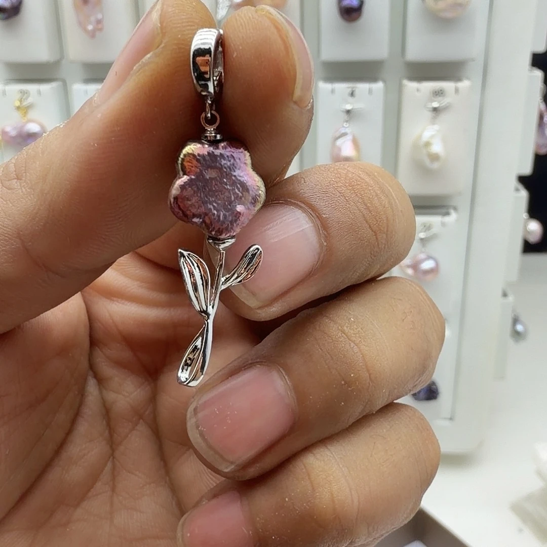 淡水珍珠颈饰合金