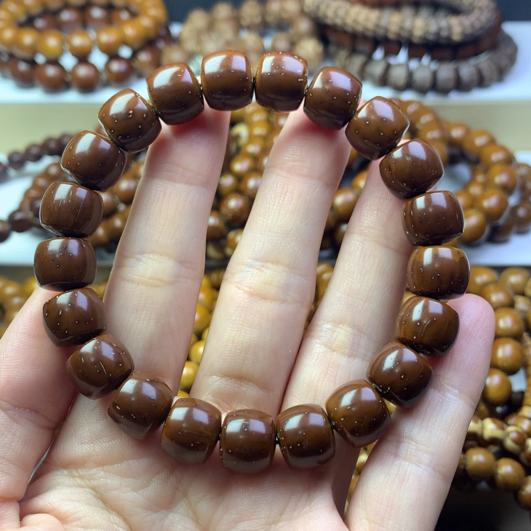 【闪购商品】手串紫金鼠?****在11.8………….