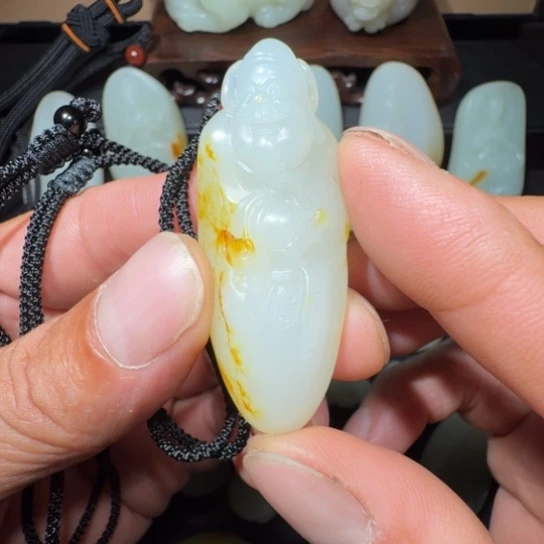 和田玉未镶嵌颈饰梦****3