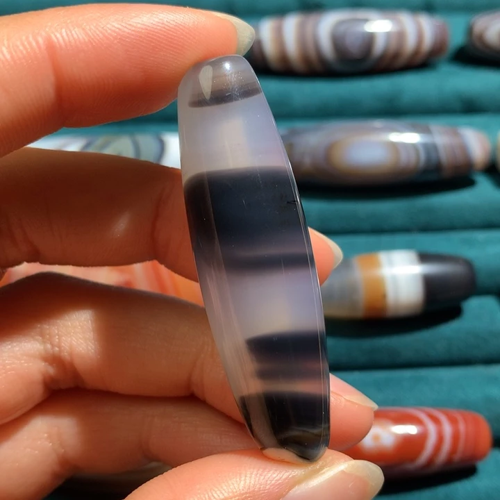 未镶嵌玛瑙/玉髓珠宝奇石