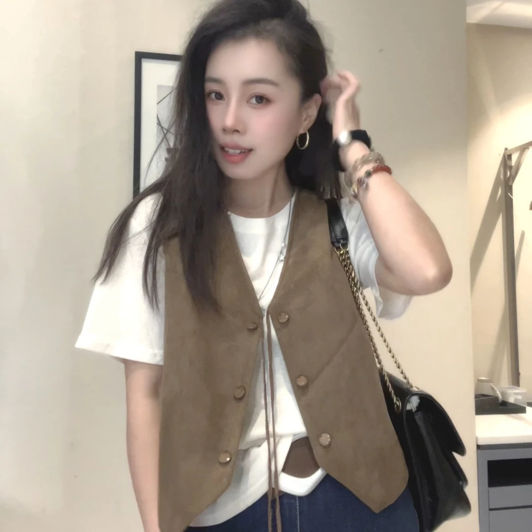 初秋胖mm穿搭衬衫叠穿马甲搭配牛仔裤复古轻熟风女款