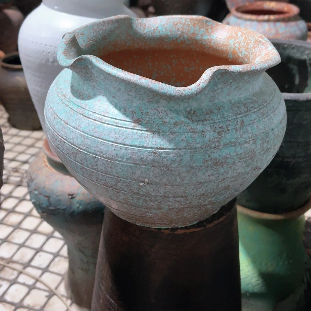 带孔口径18高度16微瑕