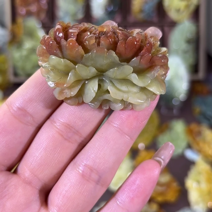 未镶嵌蛇纹石玉颈饰