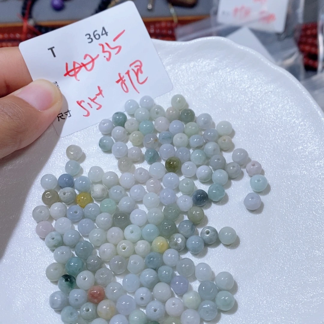 翡翠未镶嵌颈饰T364
