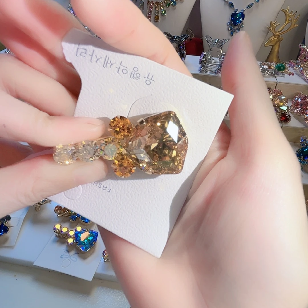 皮质铁合金施华鸭嘴夹