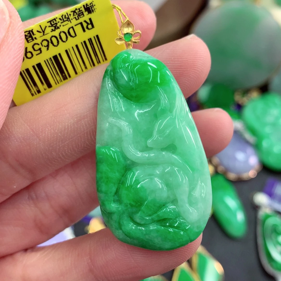 吊坠(不含链)18K金镶嵌翡翠