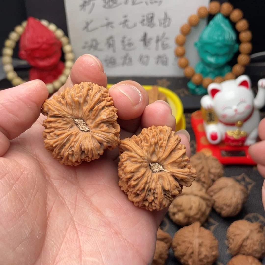 核桃把件抖****量37南疆石无修