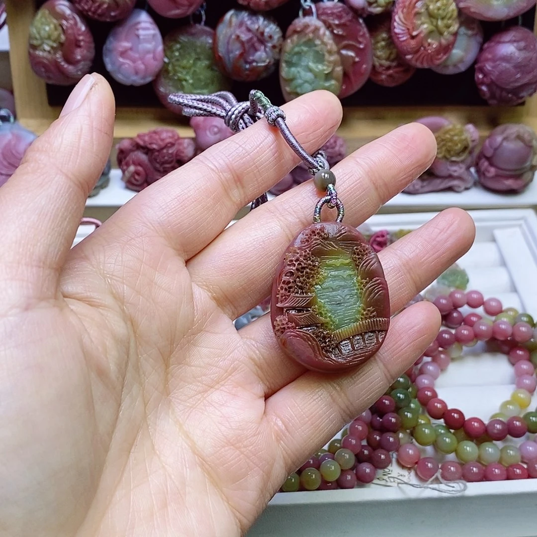 玛瑙/玉髓盐源玛瑙吊坠未镶嵌