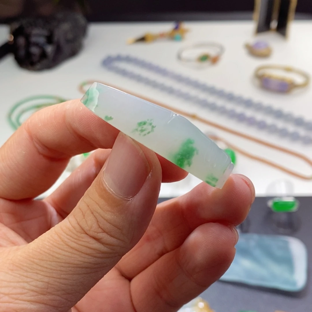 定制翡翠未镶嵌包工