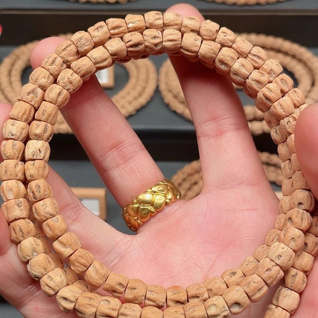 吊坠柏香籽/百香籽欧*熊