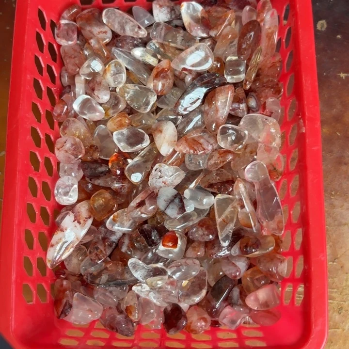 未镶嵌水晶大型摆件（非配饰）