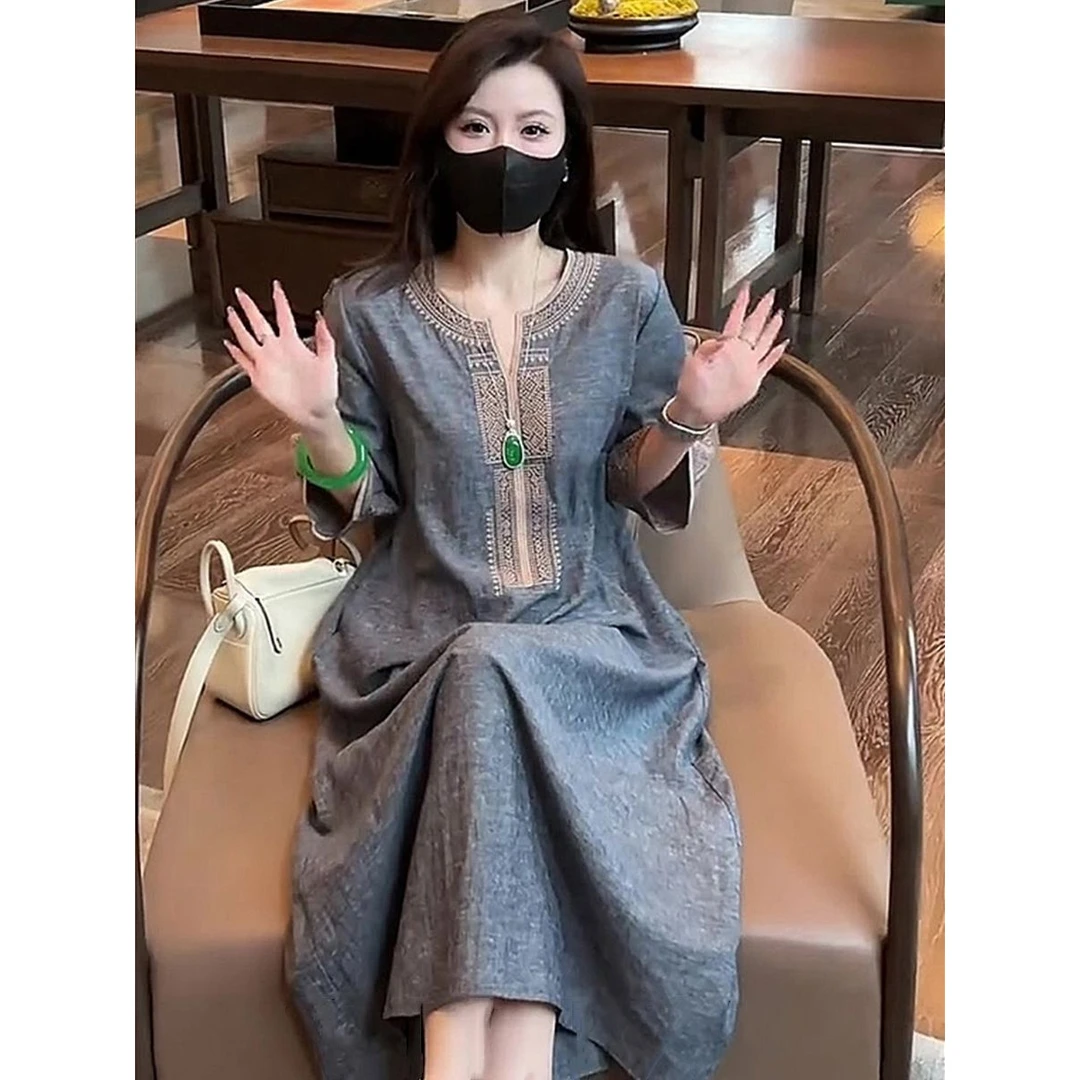 复古国风重工刺绣连衣裙女2025夏季新款宽松显瘦休闲气质长裙子