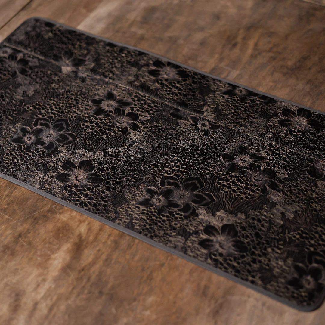 【梵田里】茶席-万花-慢蓝&梵田里-黑咖包边茶席60*30（慢蓝S1080）