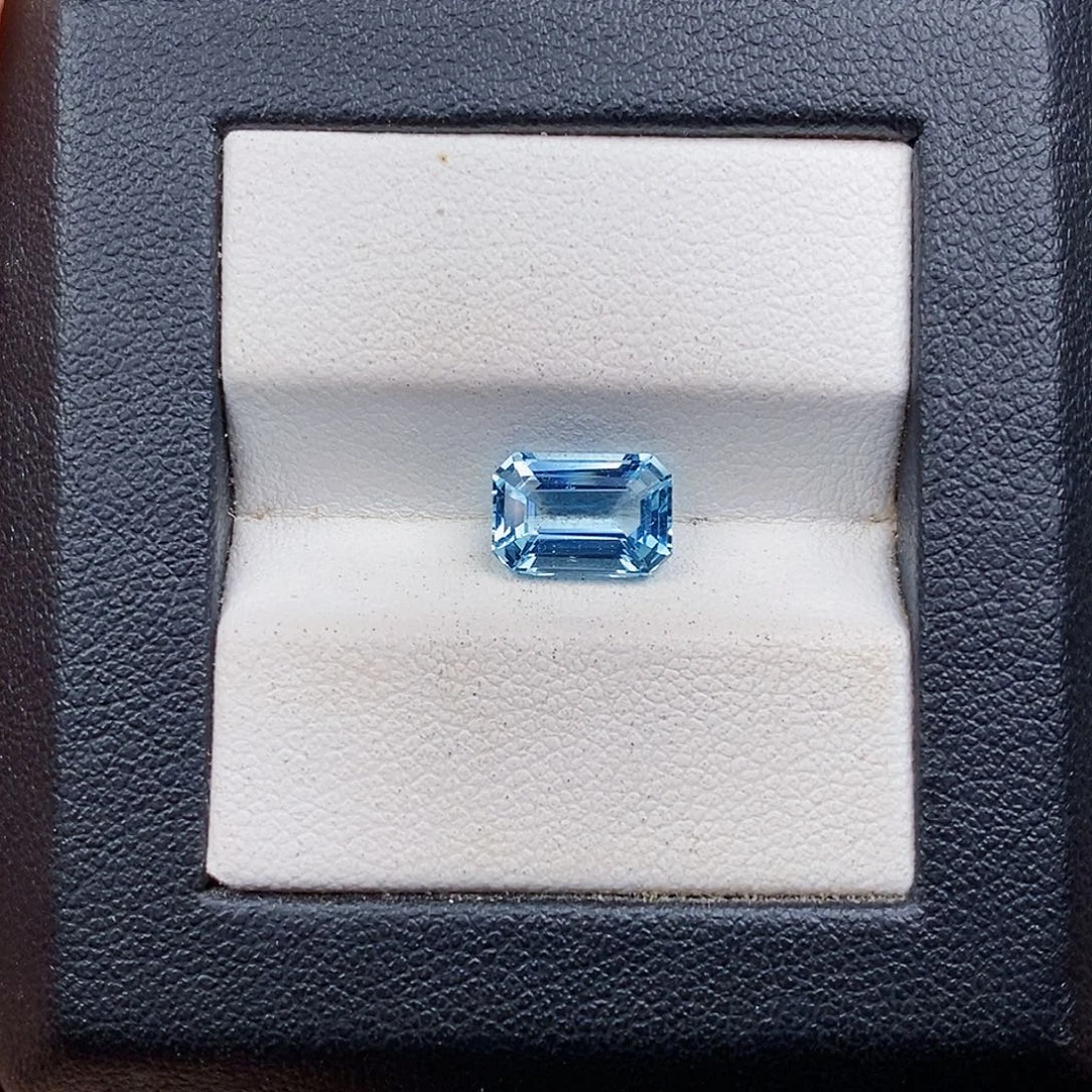 海蓝宝石裸石1.95ct