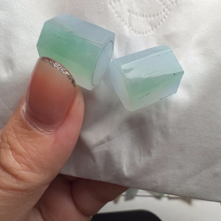 定制翡翠未镶嵌包工