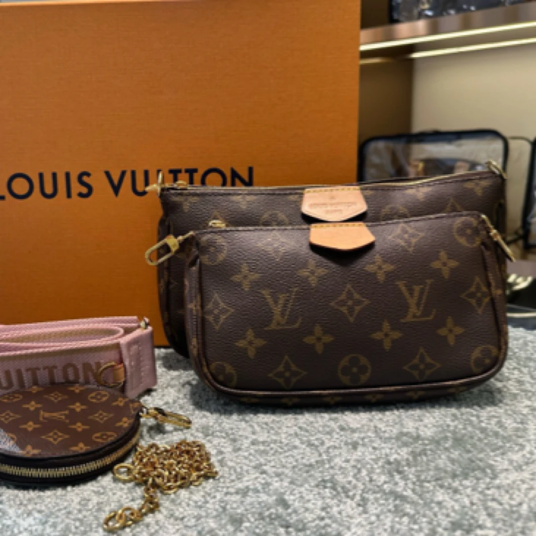 99新 LouisVuitton/路易威登 芯片款LV老花粉肩带五合一