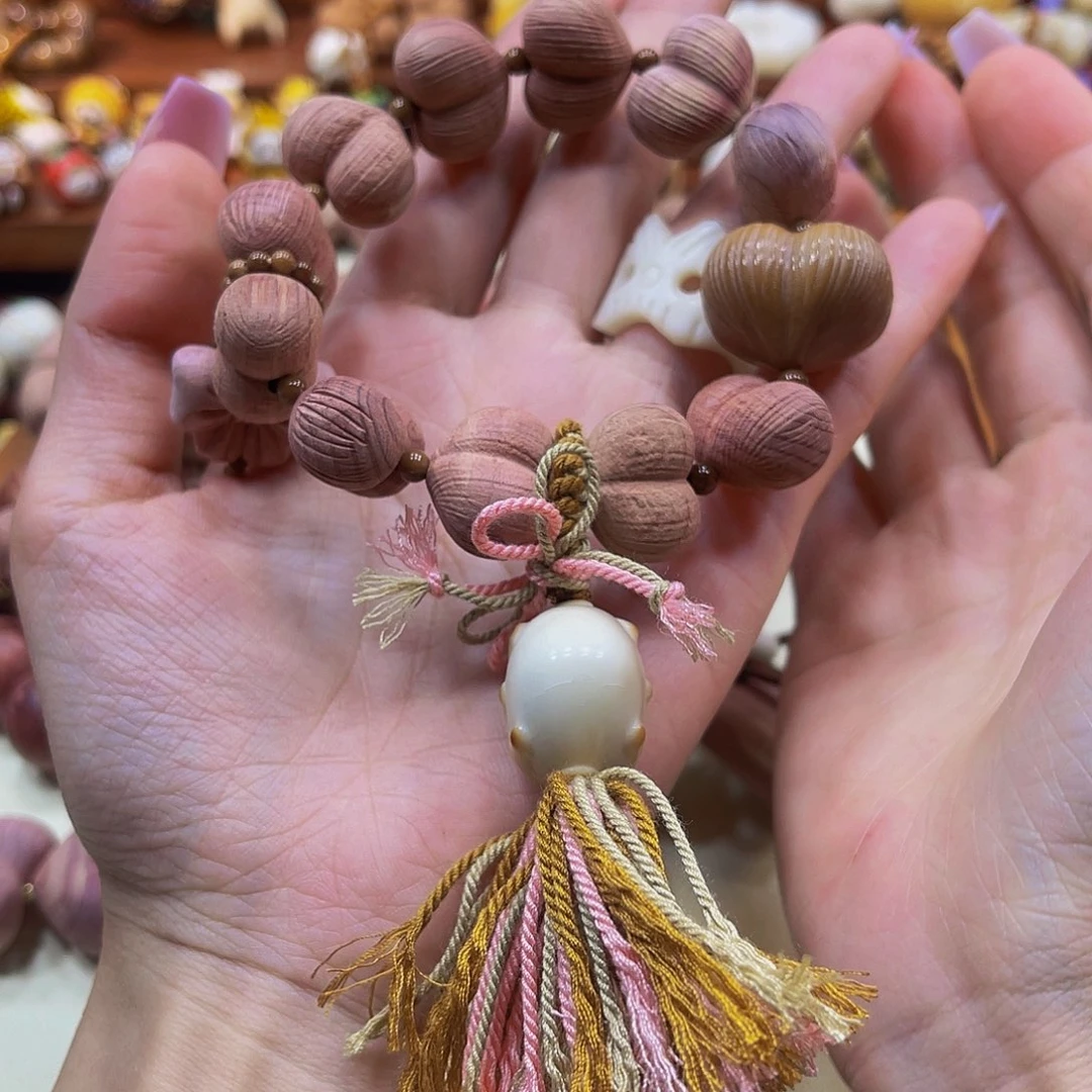 菩提手串/手链流苏爱心血柏