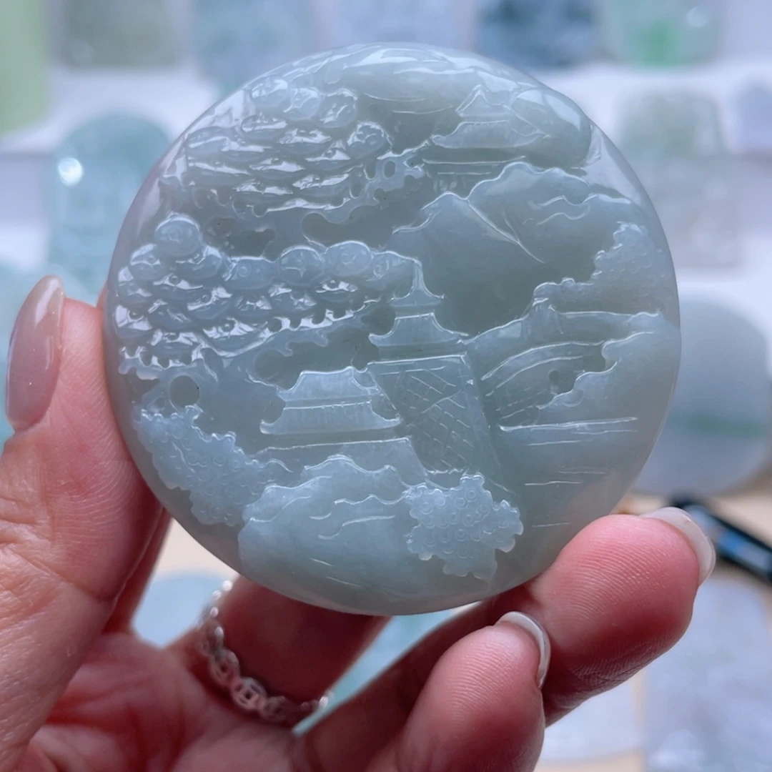 颈饰未镶嵌翡翠山水