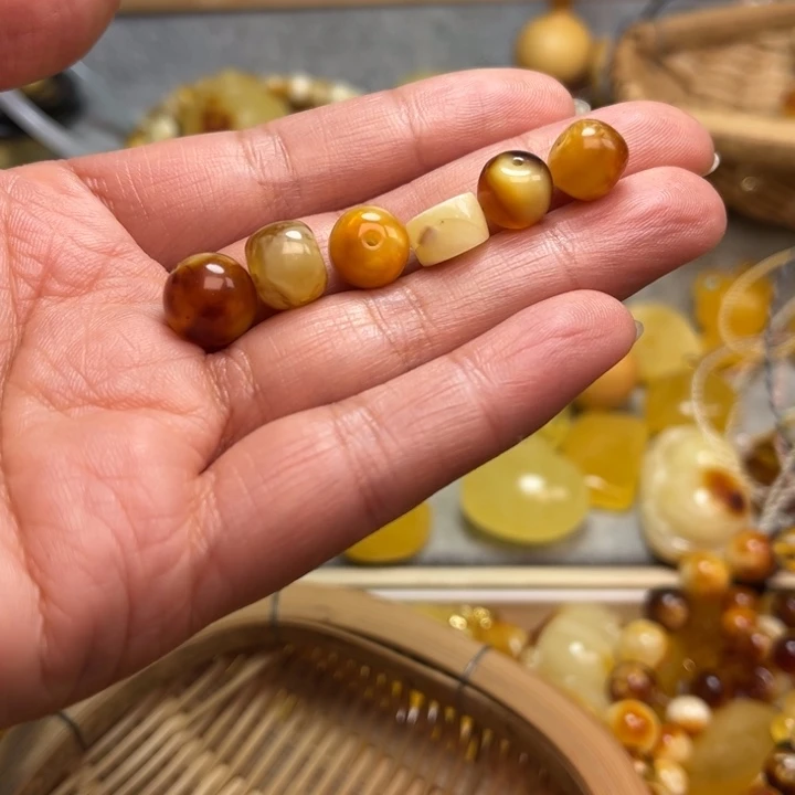 蜜蜡颈饰未镶嵌蜜蜡