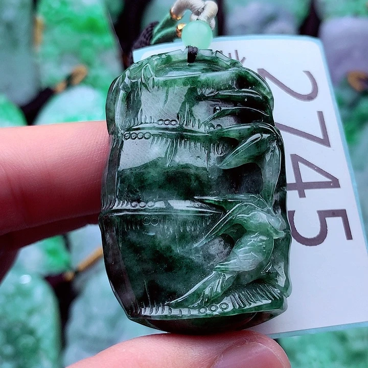 翡翠未镶嵌吊坠(不含链)