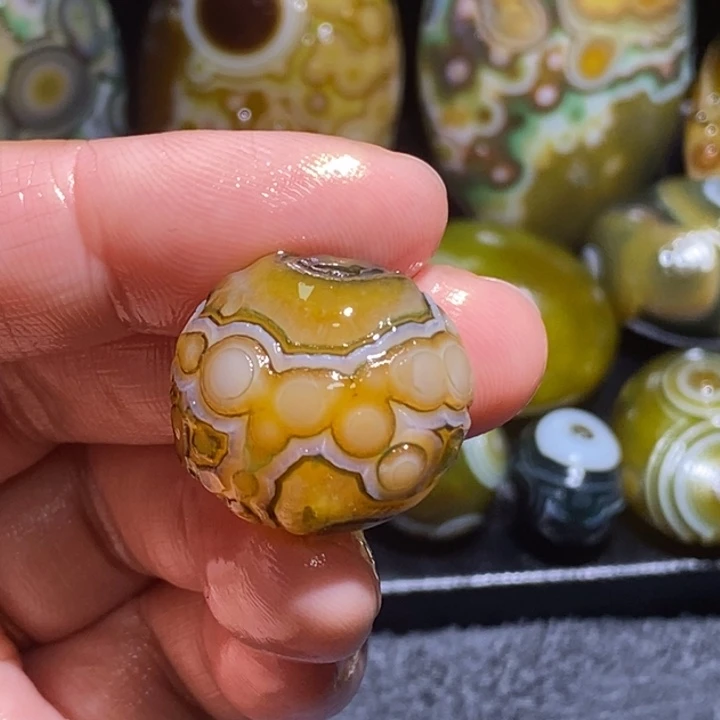 玛瑙/玉髓未镶嵌珠宝半成品82