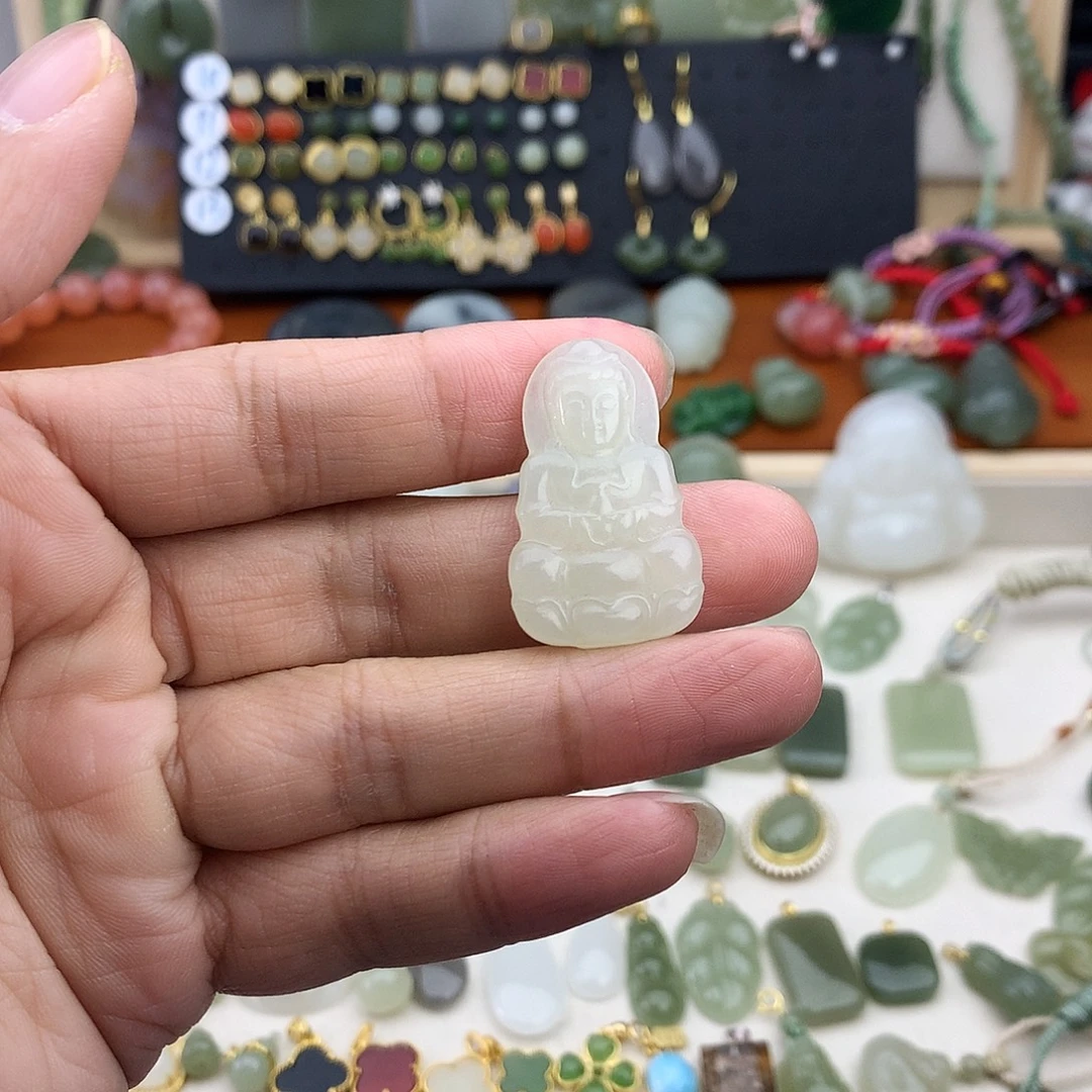 和田玉未镶嵌吊坠(不含链)