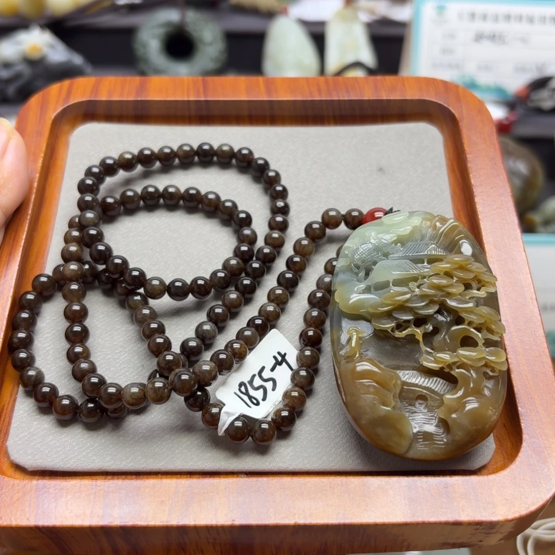 颈饰未镶嵌和田玉